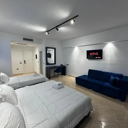 Hotel Blue Sky 4* Sarande