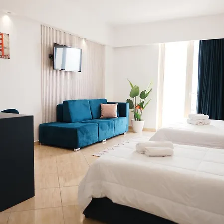 Hotel Blue Sky 4* Sarande