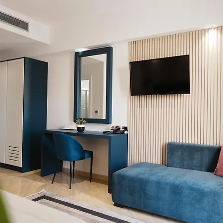 Hotel Blue Sky 4*