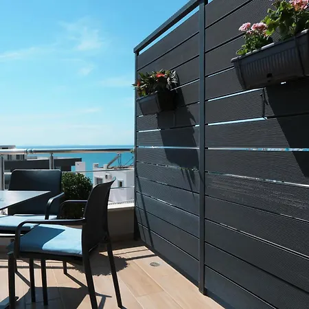Hotel Blue Sky 4*